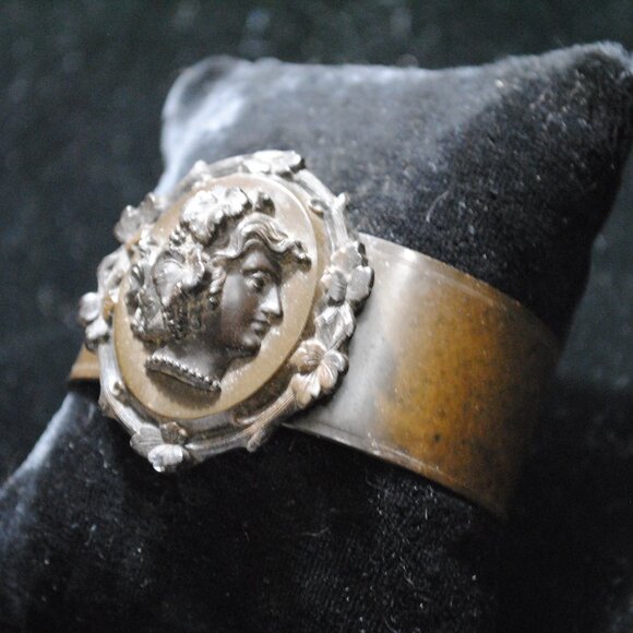 Rare Antique Victorian Mourning Vulcanite Bacchante Cameo Wide Cuff Bracelet - Picture 11 of 14